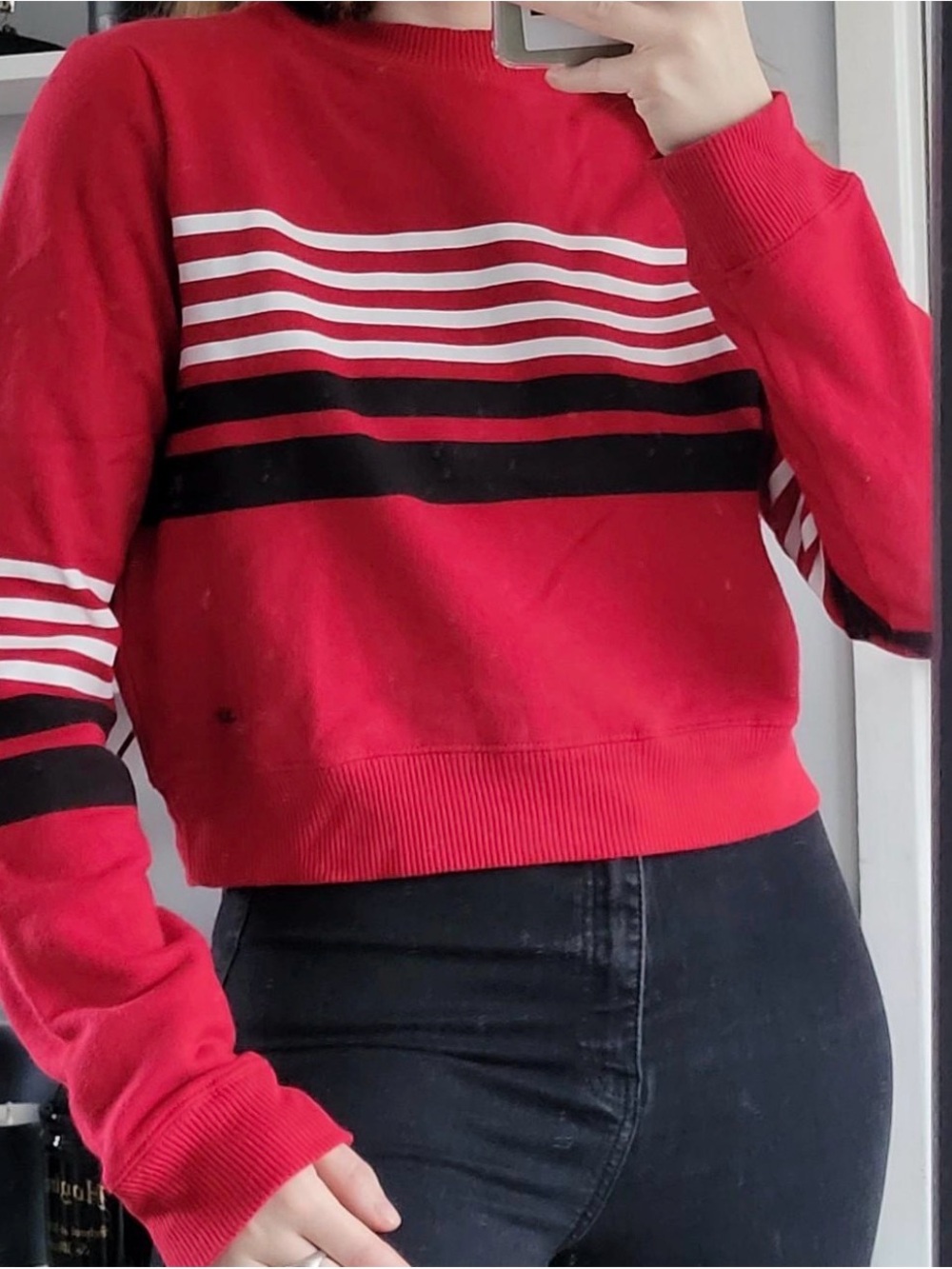 Hollister Women's Cropped Crewneck Sweater Size M Striped Red